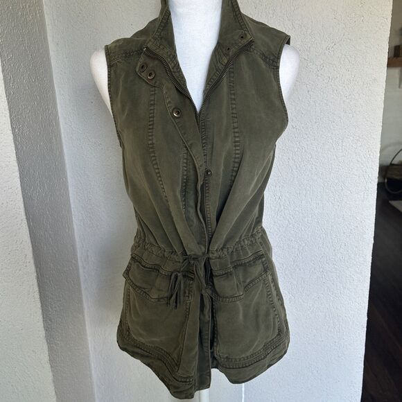 NWT Lucky Brand Green Military Lyocell Vest With Cinch Waist Small (MSRP $99) - Picture 2 of 12